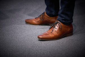 Men Elevator Shoes Brown